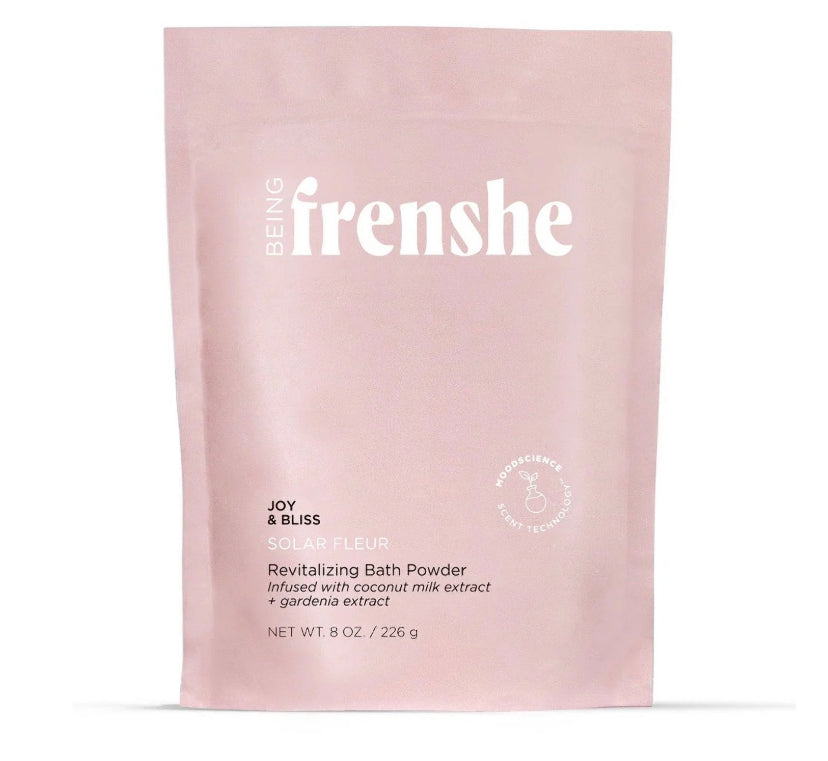 being frenshe revitalizing and hydrating bath soak with coconut milk gardenia solar fluer floral 8oz