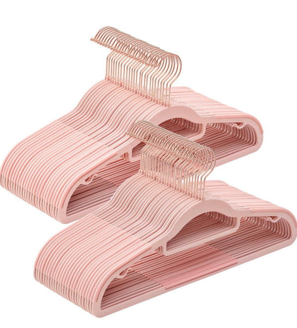 SONGMICS Pack of 50 Coat Hangers Heavy-Duty Plastic Hangers - Light Pink